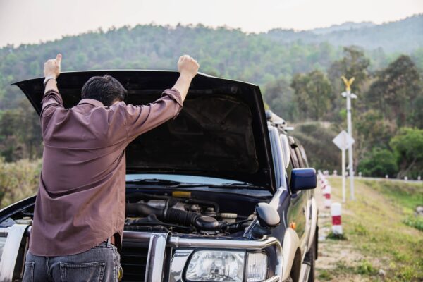 How Long Distance Towing Services Handle Breakdowns Across States